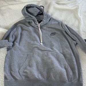Nike Heather Gray Pullover Hoodie
